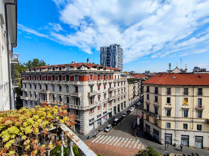 Appartamento quadrilocale in vendita in Corso Lodi, Porta Romana Medaglie d'Oro, Milano