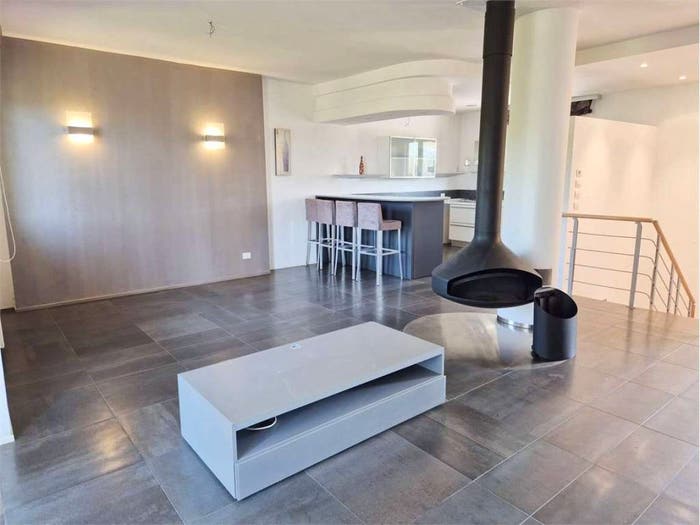 Casa con 5 locali in vendita in Varano, Ancona