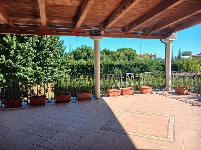 Appartamento quadrilocale in vendita in Via Romana Est, Centro, Porcari