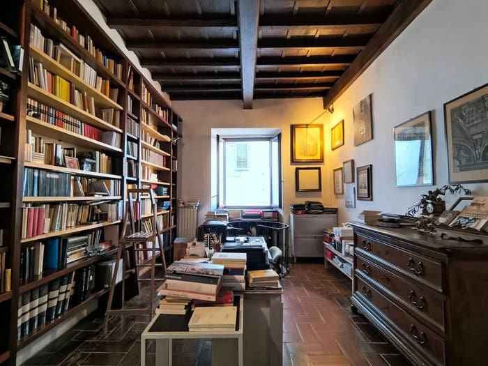 Appartamento con 6 locali in vendita in Via Maggio, Santo Spirito, Firenze