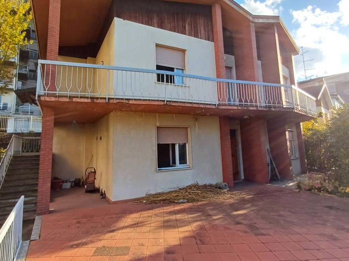 Casa con 5 locali in vendita in Via Giuseppe Verdi, Centro, Fornovo di Taro
