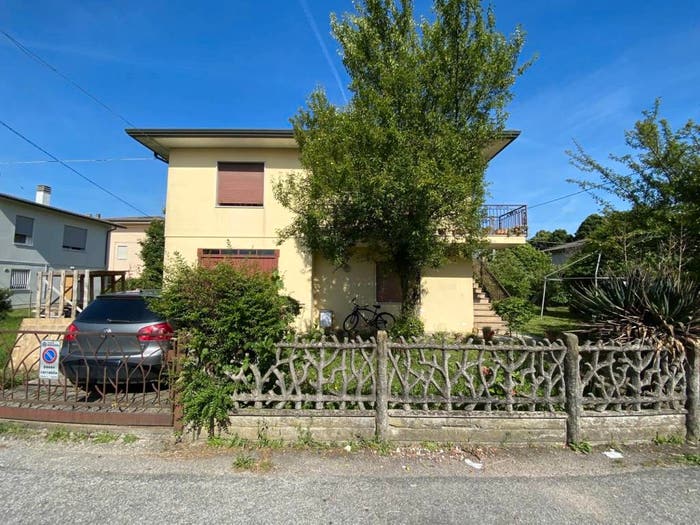 Casa quadrilocale in vendita in VIA MATTEOTTI, Centro, Noventa Vicentina