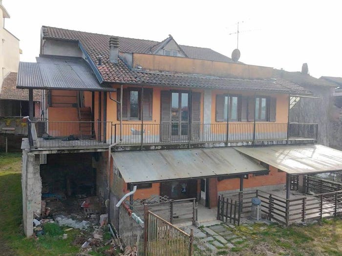 Casa trilocale in vendita in Via Quagliotti, Centro, Borgomanero