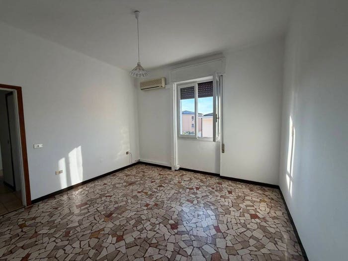 Appartamento trilocale in vendita in Via Chiusure, Sant'Anna, Brescia