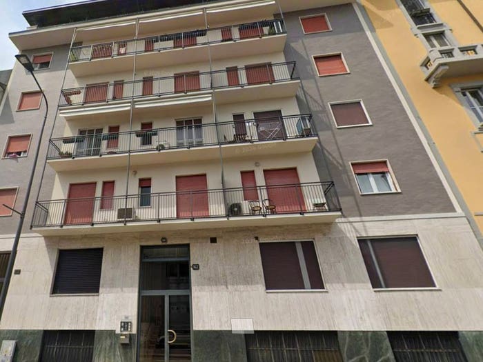 Appartamento trilocale in vendita in Via Savona, Giambellino, Milano