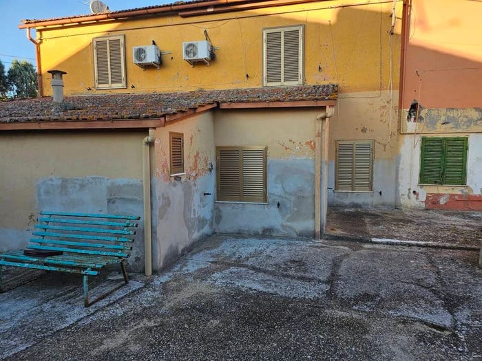 Appartamento con 5 locali in vendita in Via Della Scuola, Sassacci, Civita Castellana
