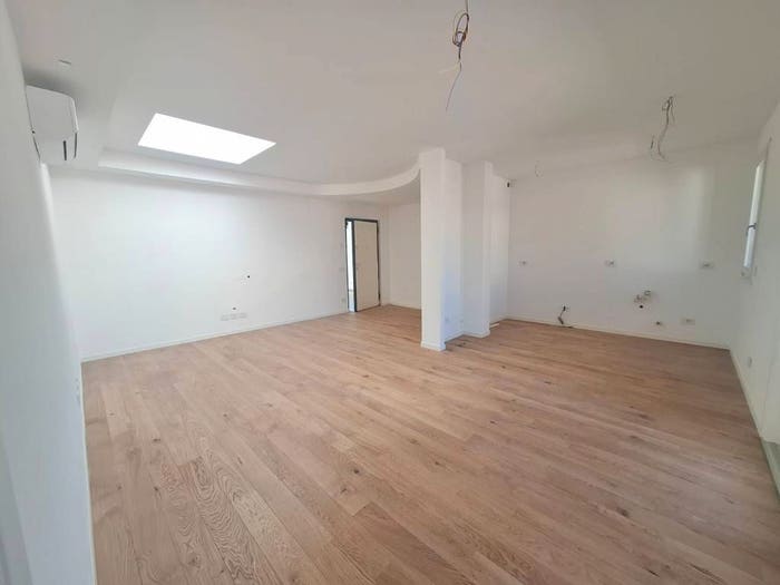Casa trilocale in vendita in Via San Dionigi, Centro, Mariano Comense