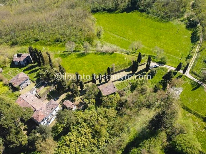Casa con 6 locali in vendita in Sc Rocca Oneta, Borgo a Mozzano