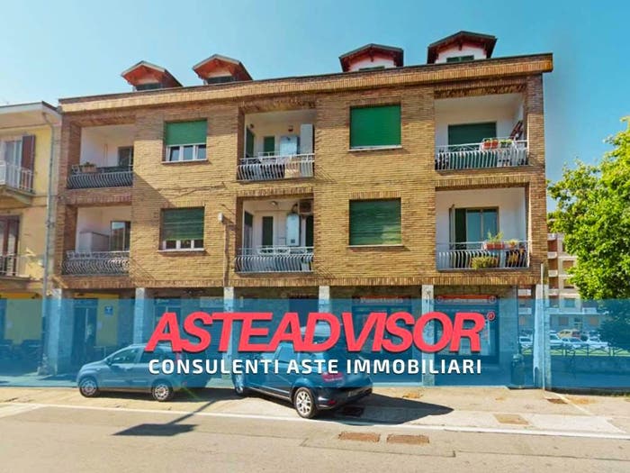 Appartamento con 6 locali in vendita in Strada Genova, Testona San Michele, Moncalieri