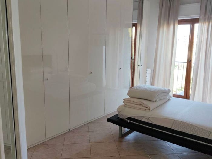 Appartamento trilocale in affitto in Via Pietro Marchisio, Cinecittà, Roma