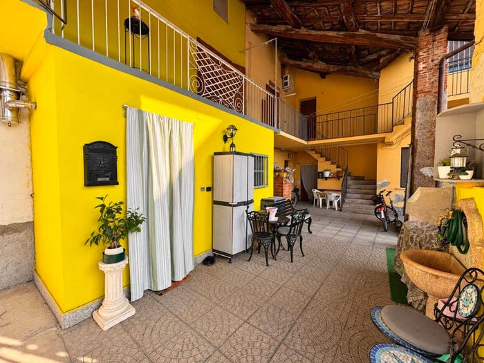 Casa bilocale in vendita in Via San Francesco d'Assisi, Rogorotto, Arluno
