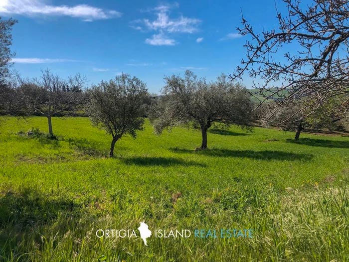 Casa con 5 locali in vendita in Via Falabia SNC, Palazzolo Acreide