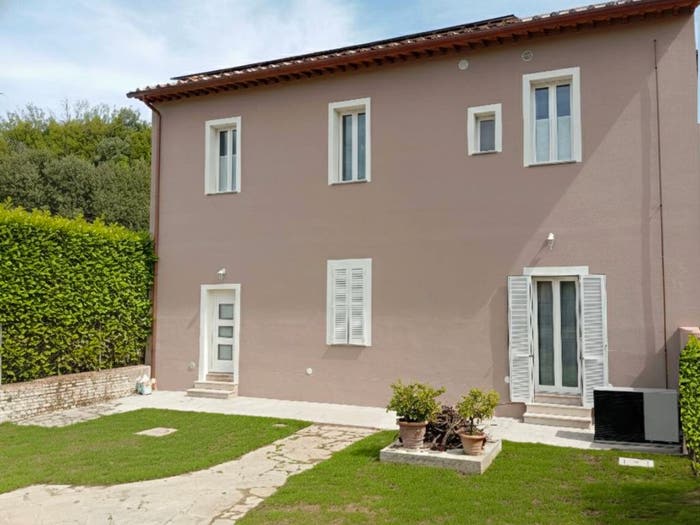Casa con 6 locali in vendita in Piazza Vittorio Veneto, Centro, Montelupo Fiorentino