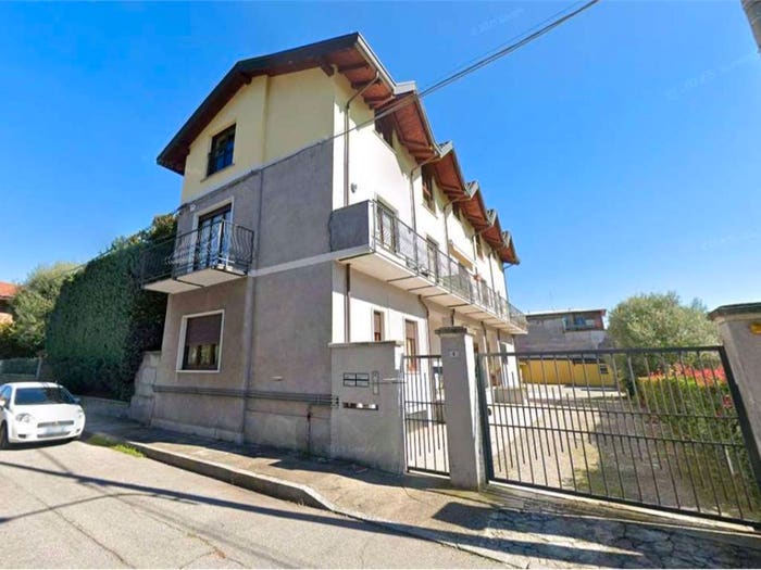 Appartamento quadrilocale in vendita in Via Baraggioli, Sant'Edoardo, Busto Arsizio