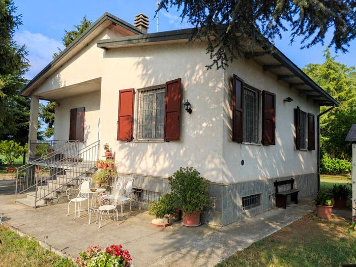 Casa in vendita in Strada Filippo di Borbone, Carignano, Parma