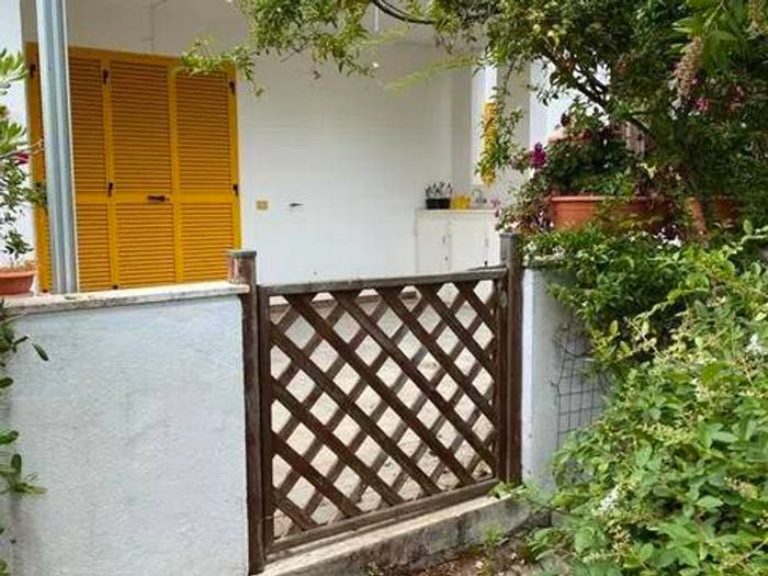 Appartamento trilocale in vendita in Via Capo Rizzuto, Centro, Isola di Capo Rizzuto