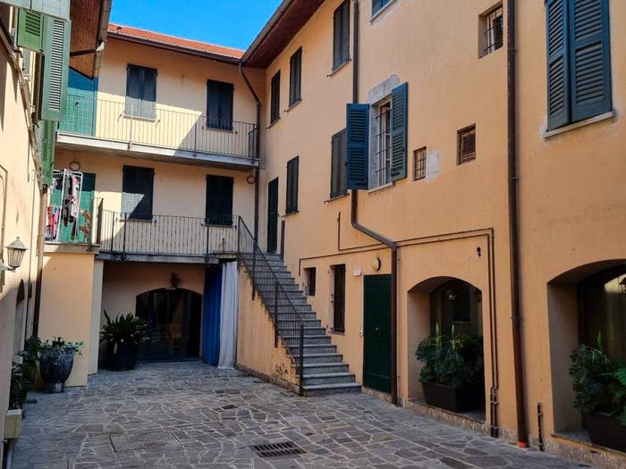 Appartamento quadrilocale in vendita in Via Roma, Centro, Castiglione Olona