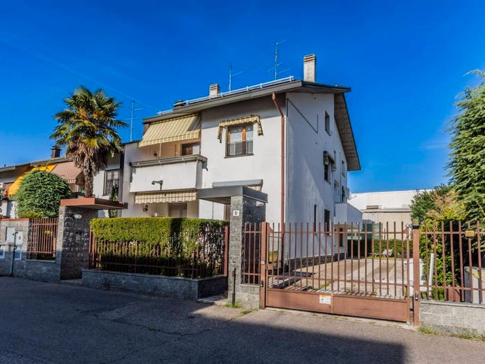 Casa con 6 locali in vendita in Parco Alto Milanese, Legnano
