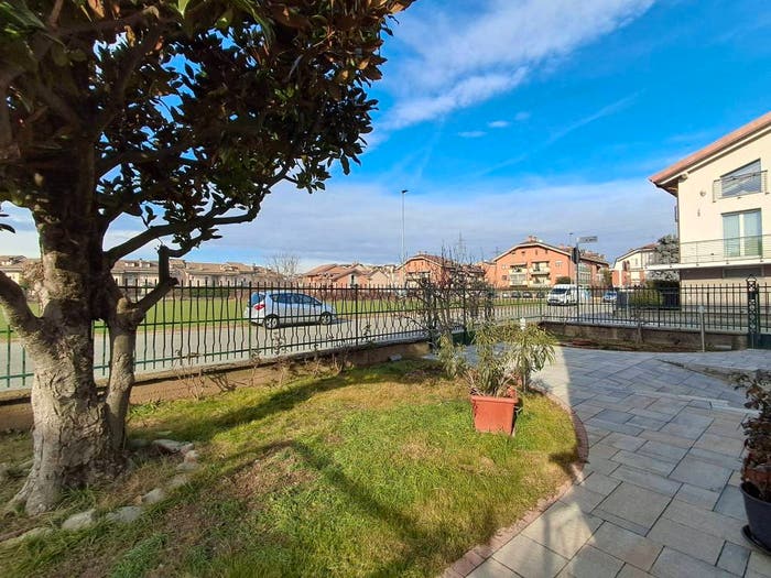 Casa quadrilocale in vendita in Nichelino