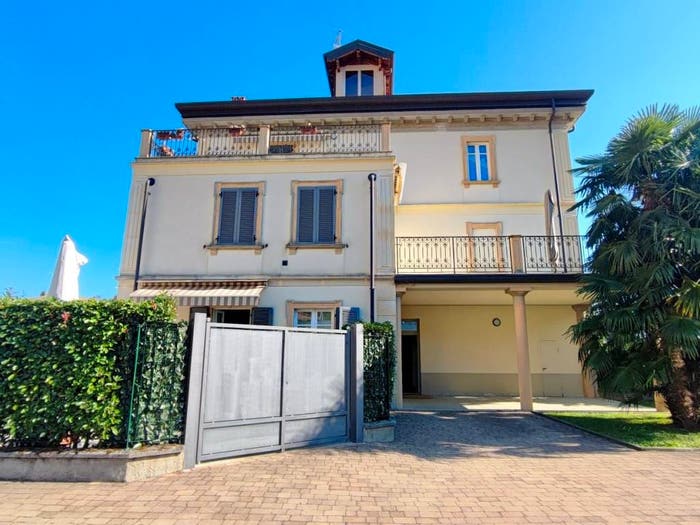 Appartamento trilocale in vendita in Via alle Zappe Sotto, Centro, Lesa
