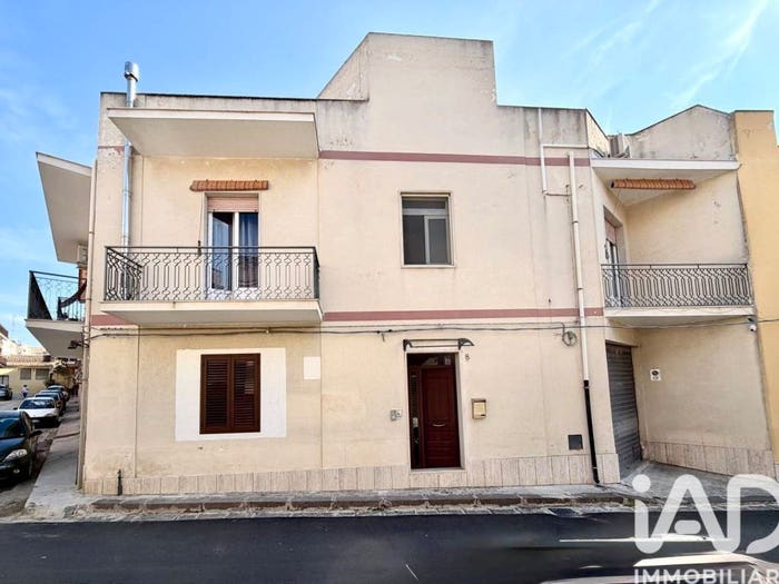 Casa con 6 locali in vendita in Via Bari, Centro, Noto