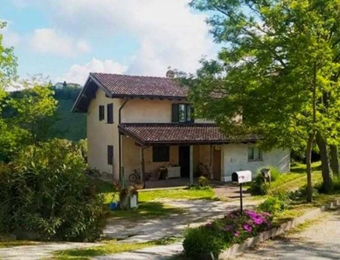 Casa con 5 locali in vendita in Monteciccardo, Pesaro