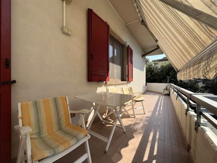 Appartamento con 5 locali in vendita in Via Magliano, Marina di Massa Centro, Massa