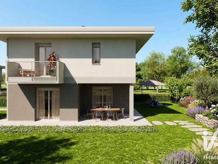 Casa quadrilocale in vendita in Via TRAVERSA GG SAVOLDO, Centro, Verolanuova
