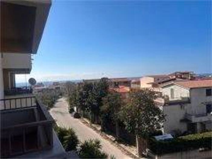 Appartamento con 5 locali in vendita in Via Vena, Bova Marina
