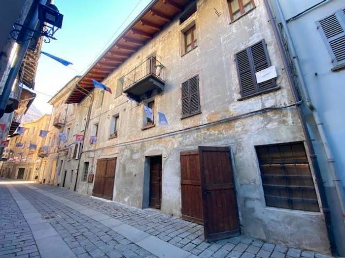 Casa con 5 locali in vendita in Centro, Donnas