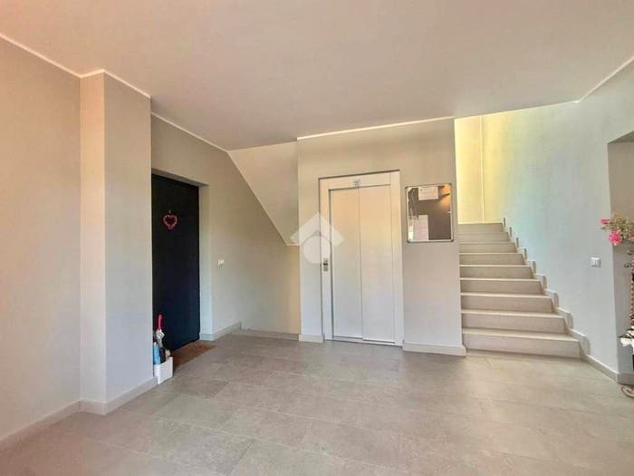 Appartamento quadrilocale in vendita in Via XXV Aprile, Centro, Orbassano