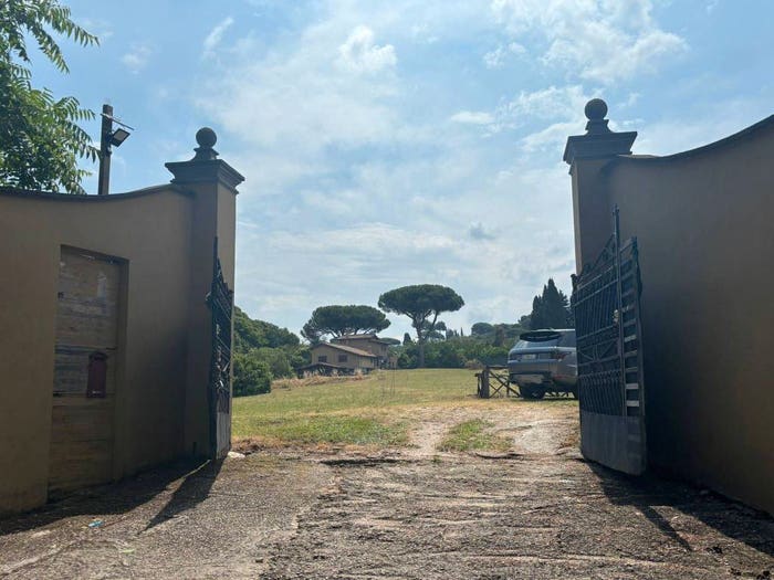 Casa con 6 locali in vendita in Via della Cavona, Anagnina, Grottaferrata