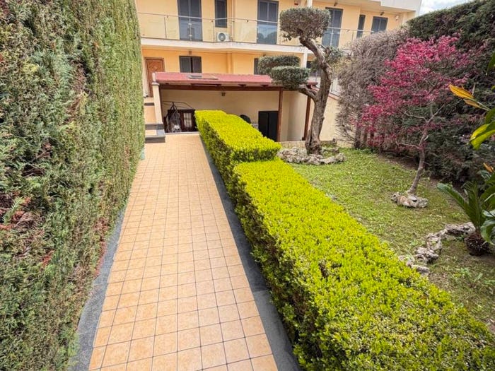 Appartamento quadrilocale in vendita in Via Giacomo Matteotti, Centro, Caivano