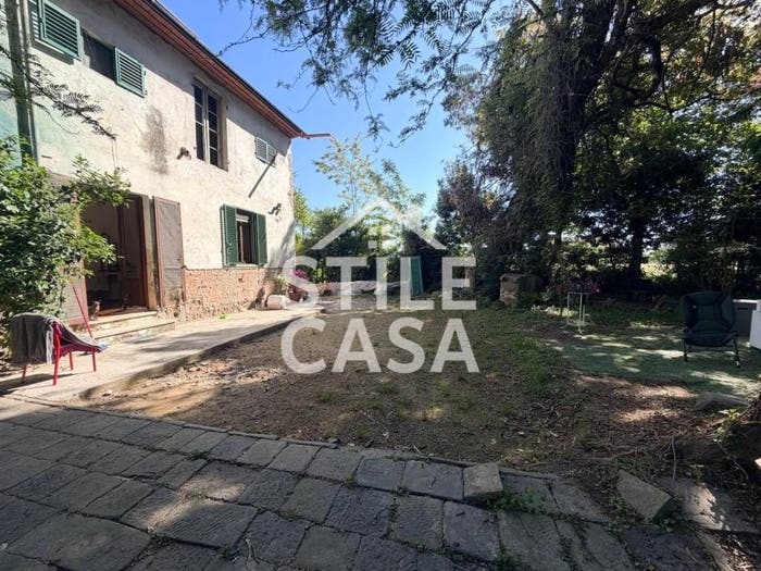 Casa con 6 locali in vendita in Via della Resistenza, Centro, Chiesina Uzzanese