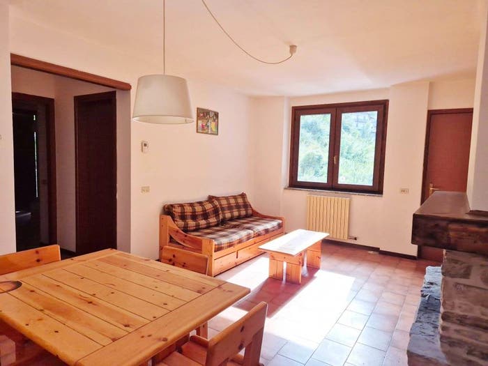 Appartamento trilocale in vendita in Via Camillo Golgi, Centro, Corteno Golgi