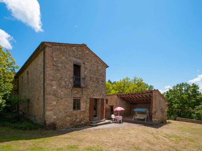 Casa con 6 locali in vendita in Via Berlinghieri, Centro, Radicondoli
