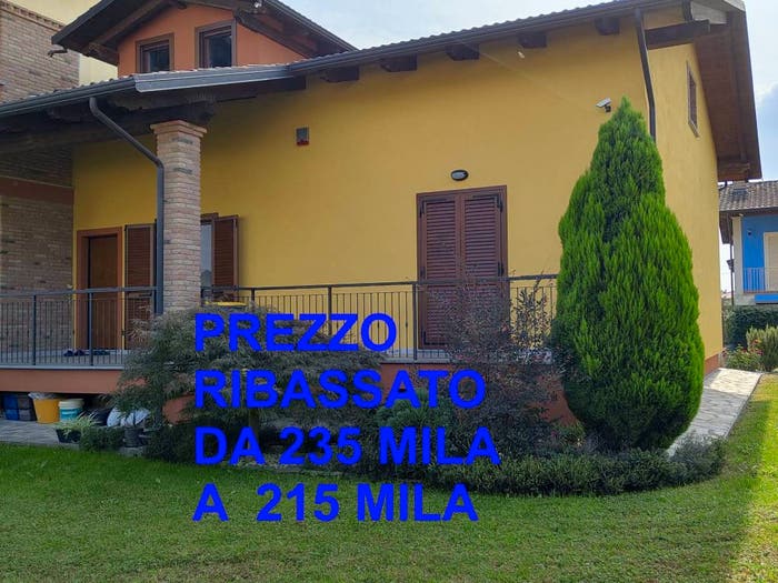 Casa quadrilocale in vendita in Via Aldo Gaspardino, Livorno Ferraris