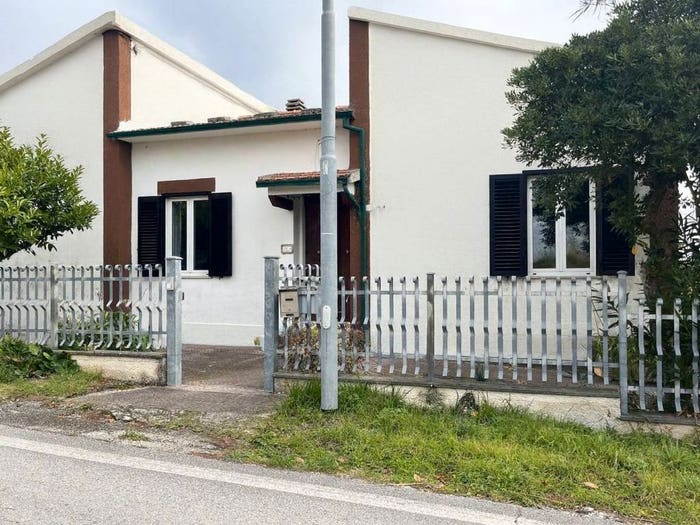 Casa con 6 locali in vendita in Via Roma, Centro, Maiolati Spontini