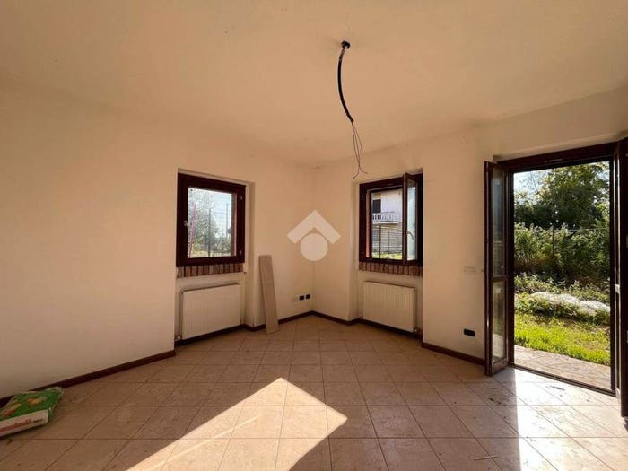 Appartamento trilocale in vendita in ponte Riglio, Cadeo