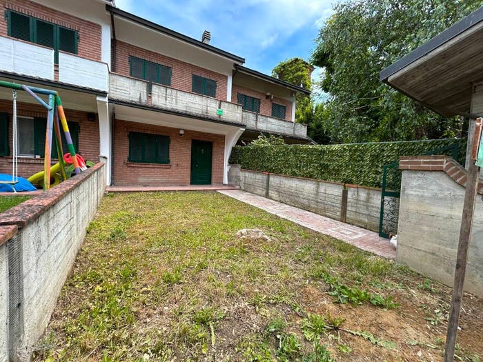 Casa con 6 locali in vendita in Strada Acqui, Cantalupo, Alessandria