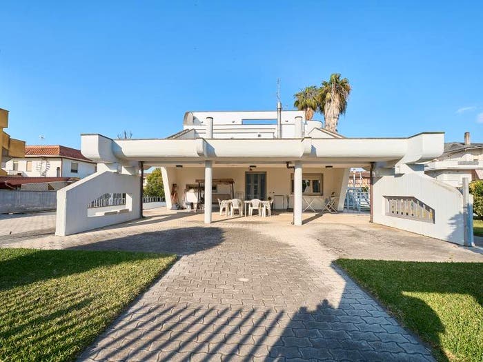 Casa con 6 locali in vendita in Via delle Sterlizie, San Giacomo Santa Barbara, Nettuno