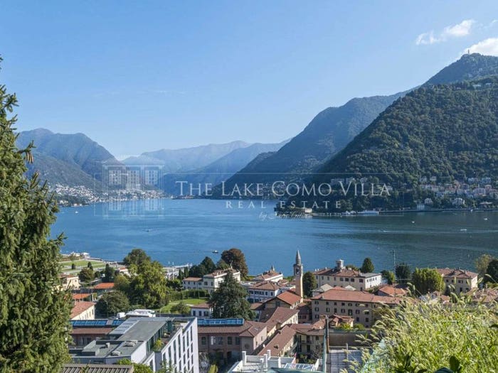 Appartamento con 6 locali in vendita in Nino Bixio, Como
