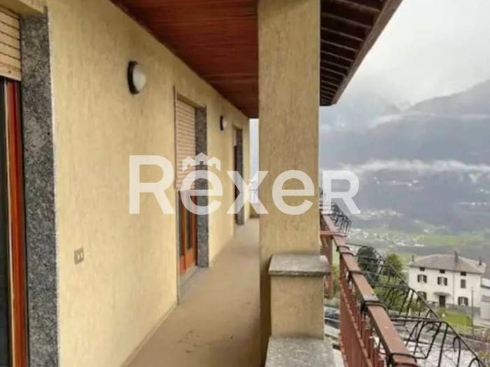 Appartamento con 5 locali in vendita in Via Piazza, Montagna in Valtellina