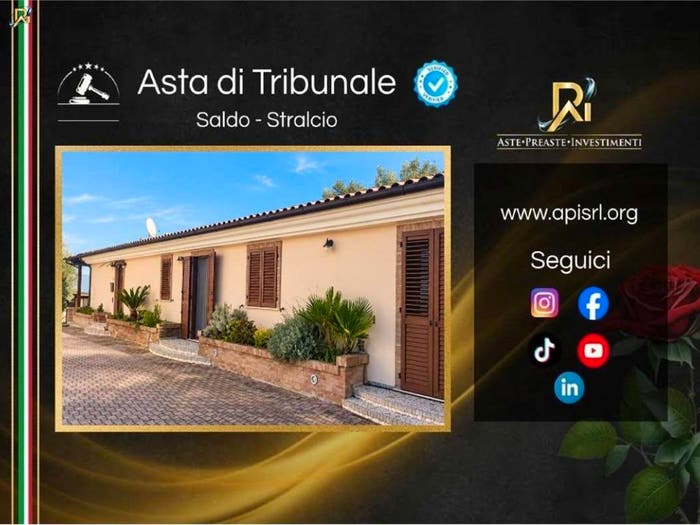 Appartamento con 5 locali in vendita in Via S Marco, San Marco, Fermo