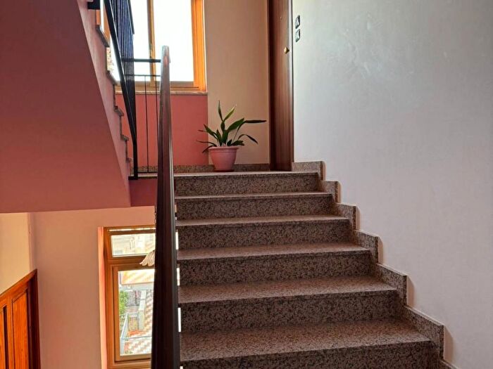 Appartamento trilocale in vendita in Via Vittorio Veneto, Centro, Sant'Agata di Militello