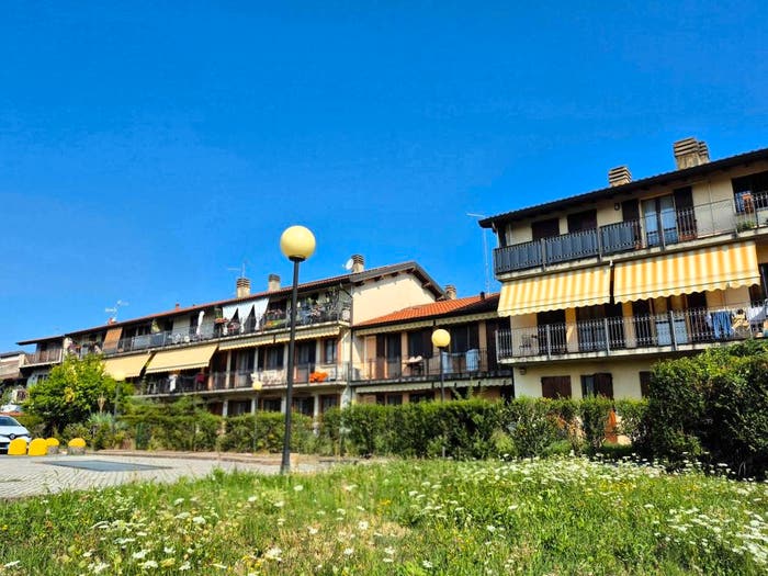 Appartamento trilocale in vendita in Via Don Domenico Speranza, Bonate Sotto
