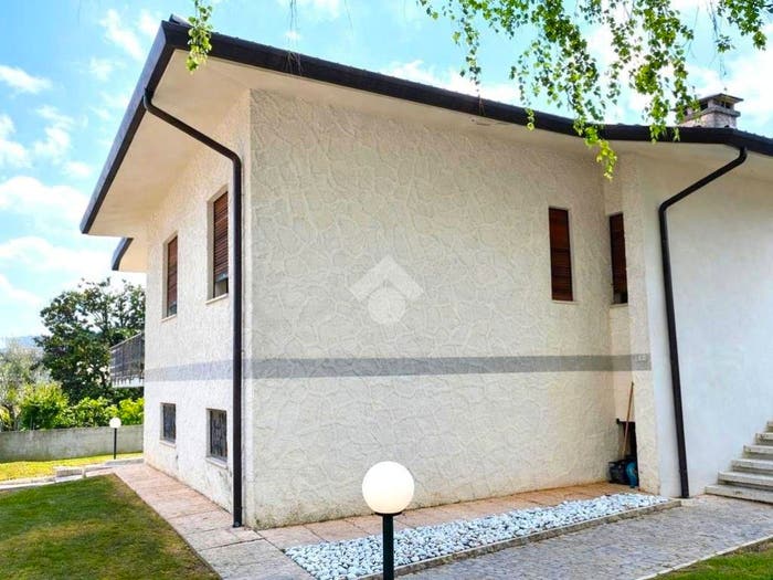 Casa con 6 locali in vendita in Via Ospedale, Centro, Montebelluna