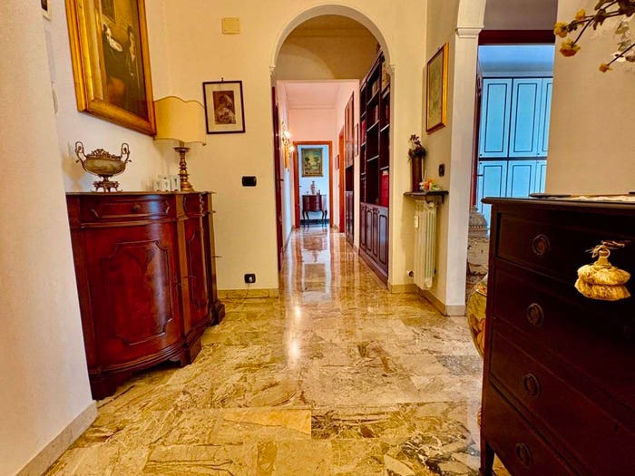 Appartamento trilocale in vendita in Salita Molini di Cicala, Molassana, Genova