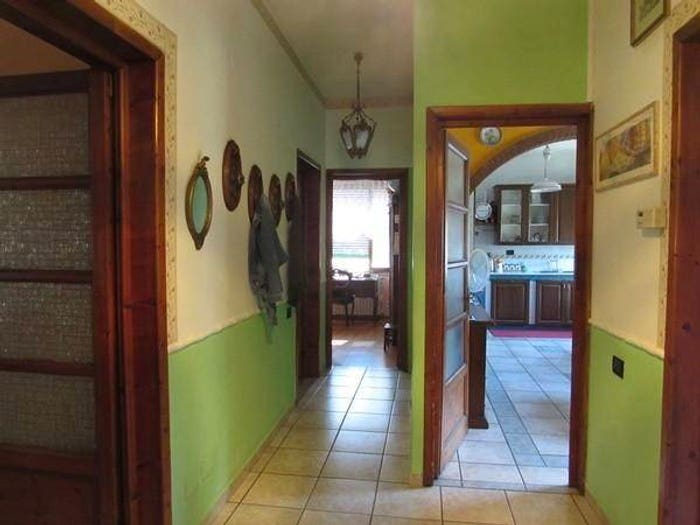 Casa con 6 locali in vendita in Piano Di Coreglia Ghivizzano, Coreglia Antelminelli