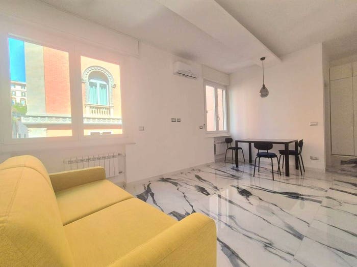 Appartamento monolocale in vendita in Via Settembre, Quadrilatero, Genova
